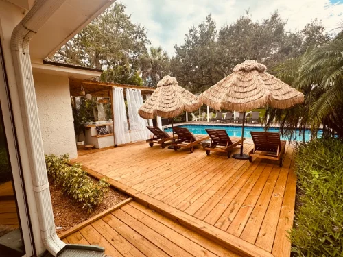 Wood deck - Wood deck