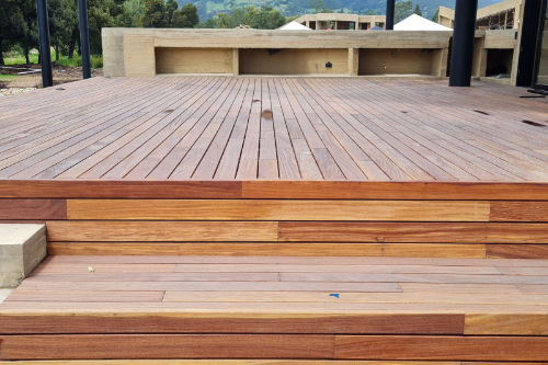 Wood deck - Wood deck